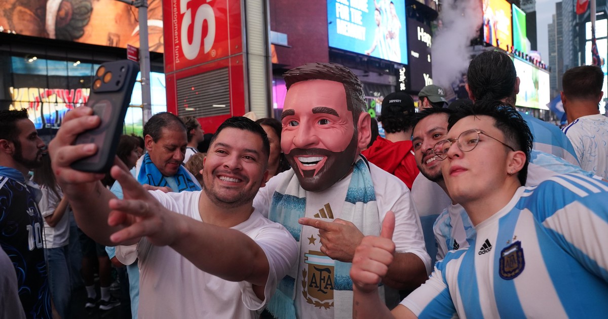 Messi se despidió de la Selección y los argentinos le agradecen