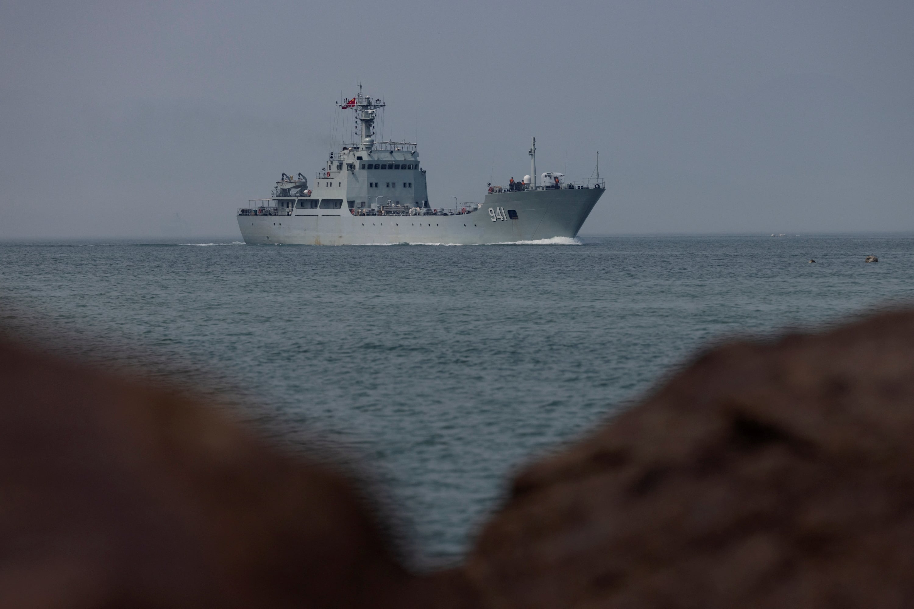 Japón tilda de provocación el aumento de patrullajes de la Armada china