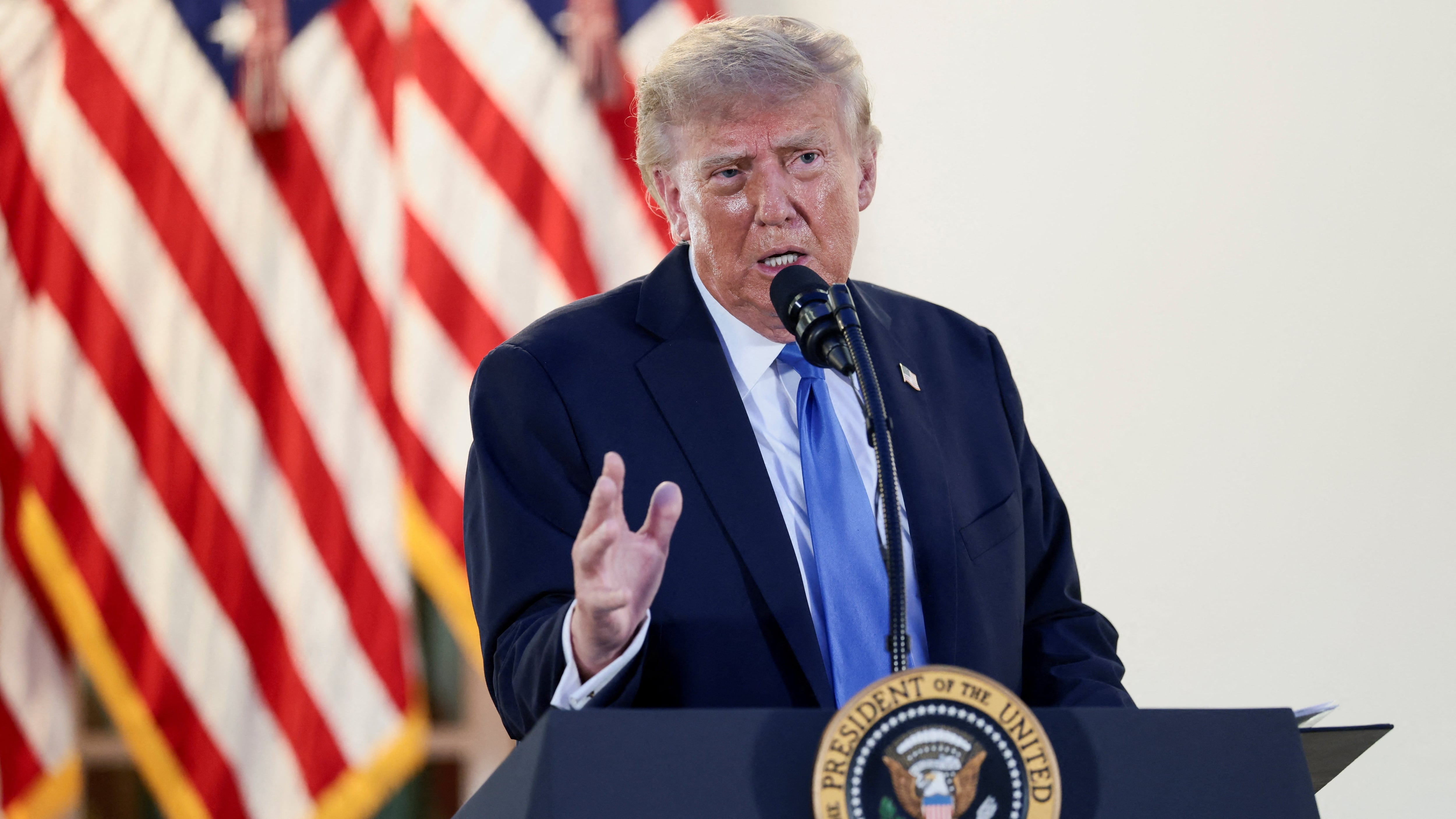 Trump critica a Reino Unido por no apoyar en Irán y evoca Malvinas