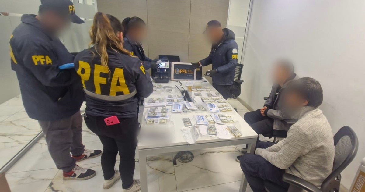 Casanello halló 360 mil dólares en caso de coimas de Tandanor