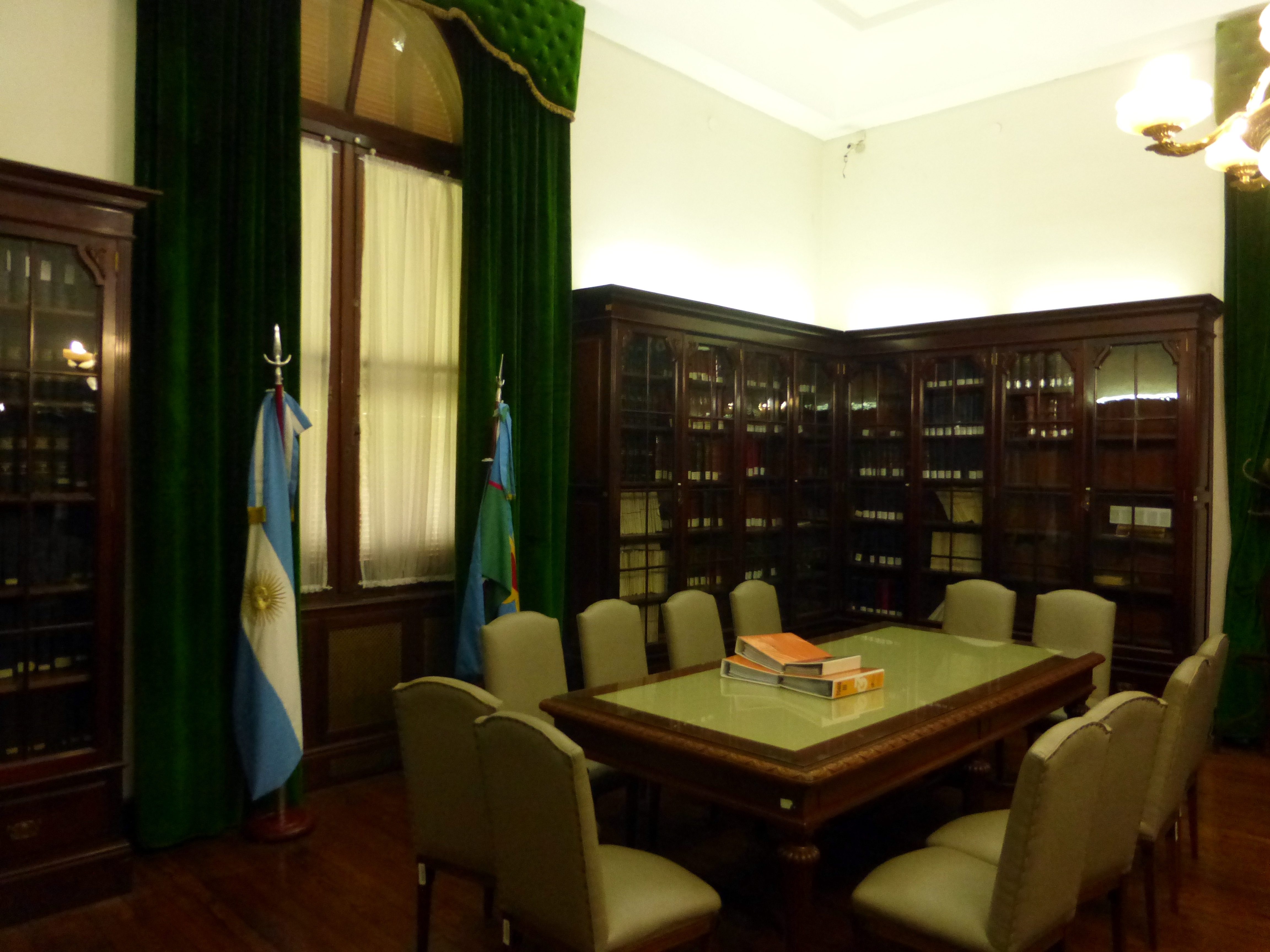 Buenos Aires lanza nueva política para fortalecer relacionamiento con municipios
