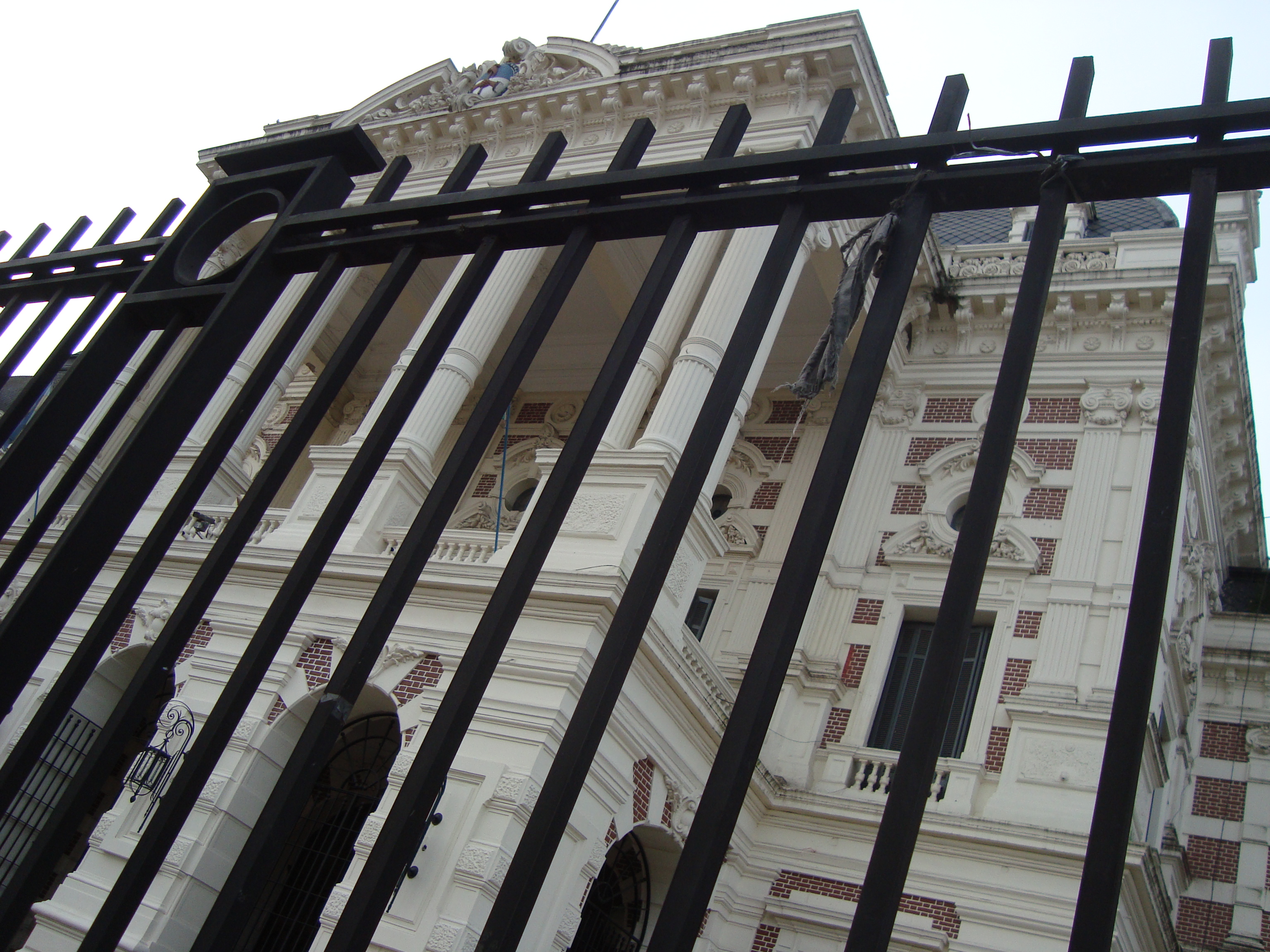 La gobernación de Buenos Aires anunció un nuevo plan para fortalecer la relación con los Municipios bonaerenses.