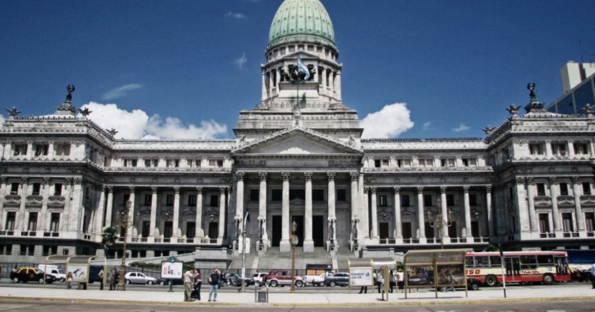 Tension en el Congreso por el debate del presupuesto 2027
